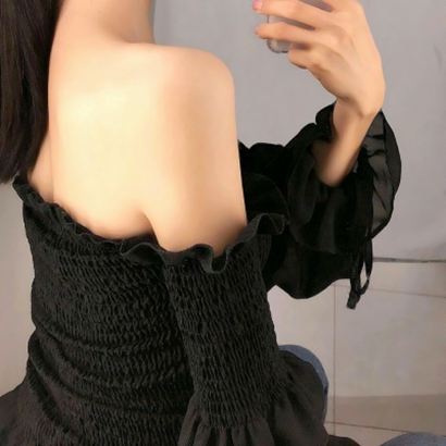 性感高的微信大尺度女生头像下载