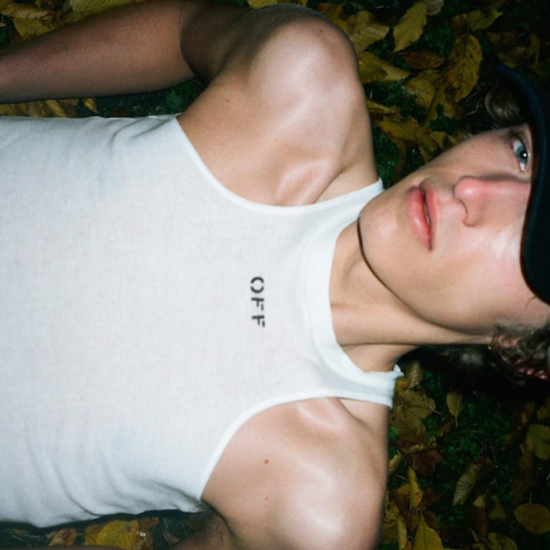 微信帅气高冷霸气欧美男生头像