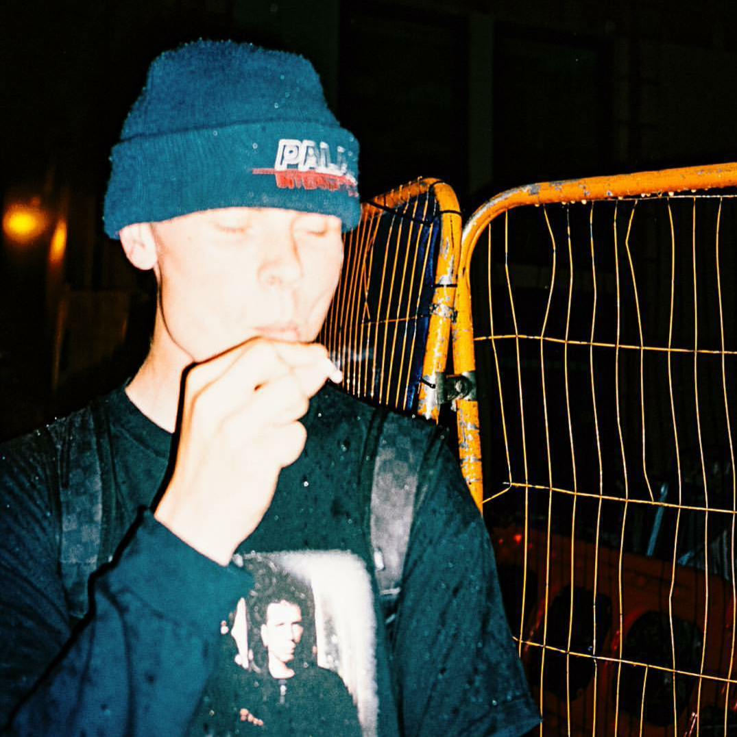 微信超拽帅气冷酷欧美男生头像