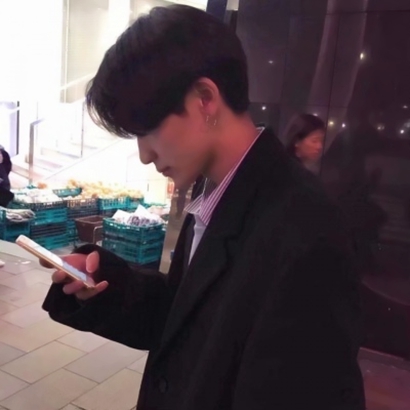 酷酷帅气的微信个性时尚男生头像合集下载