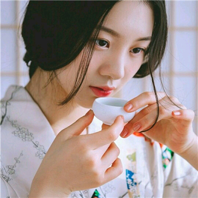 微信唯美佛系清新女头