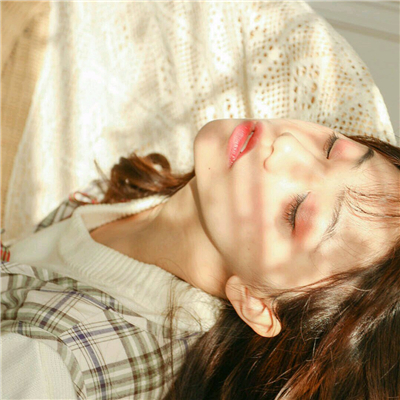 微信气质唯美时尚阳光女头