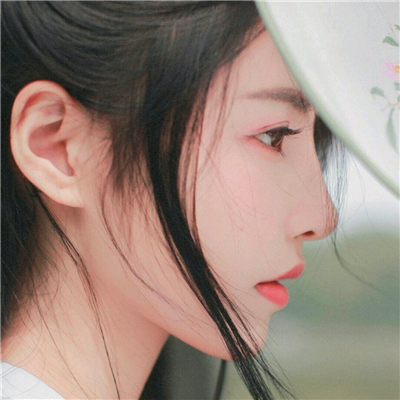 微信气质唯美时尚阳光女头