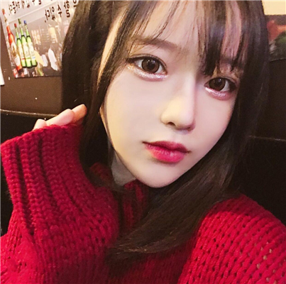微信霸气时尚阳光气质女头