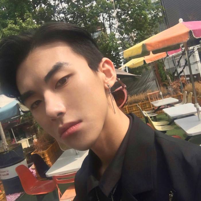 微信成熟时尚阳光男头