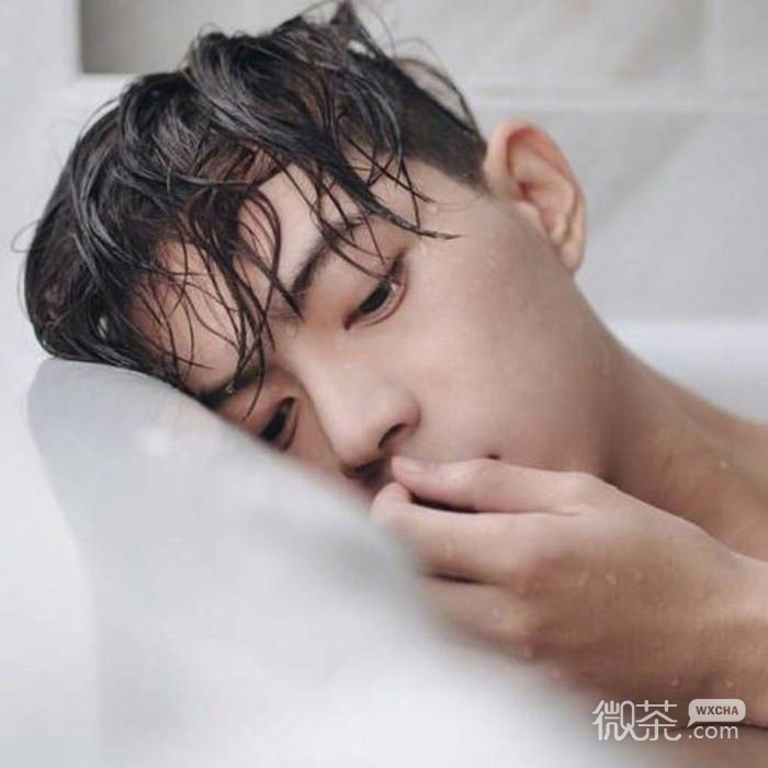 微信成熟时尚阳光男头