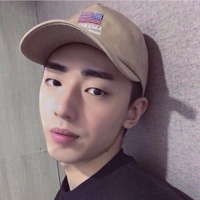 微信好看简约气质男头