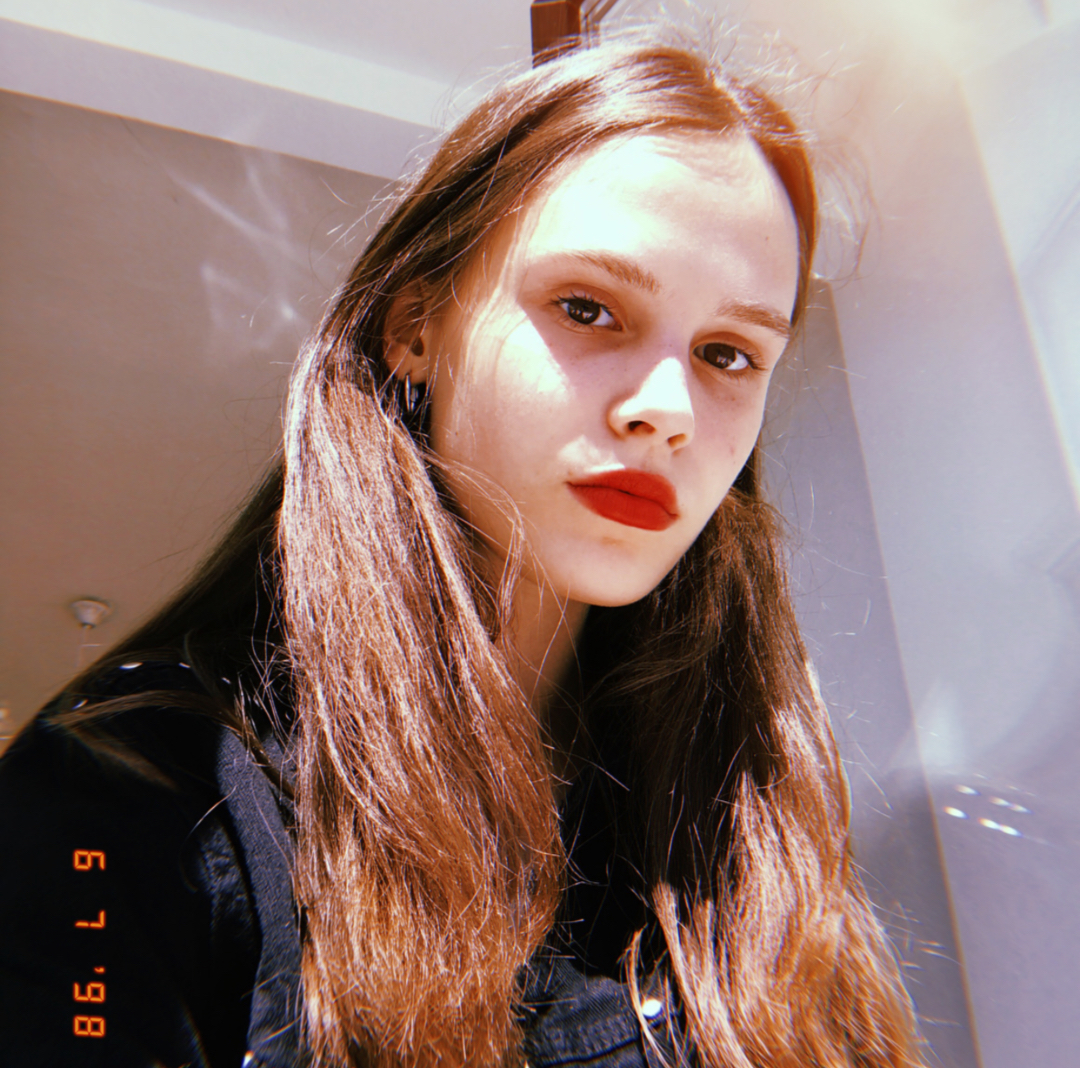 微信气质阳光简洁时尚女头