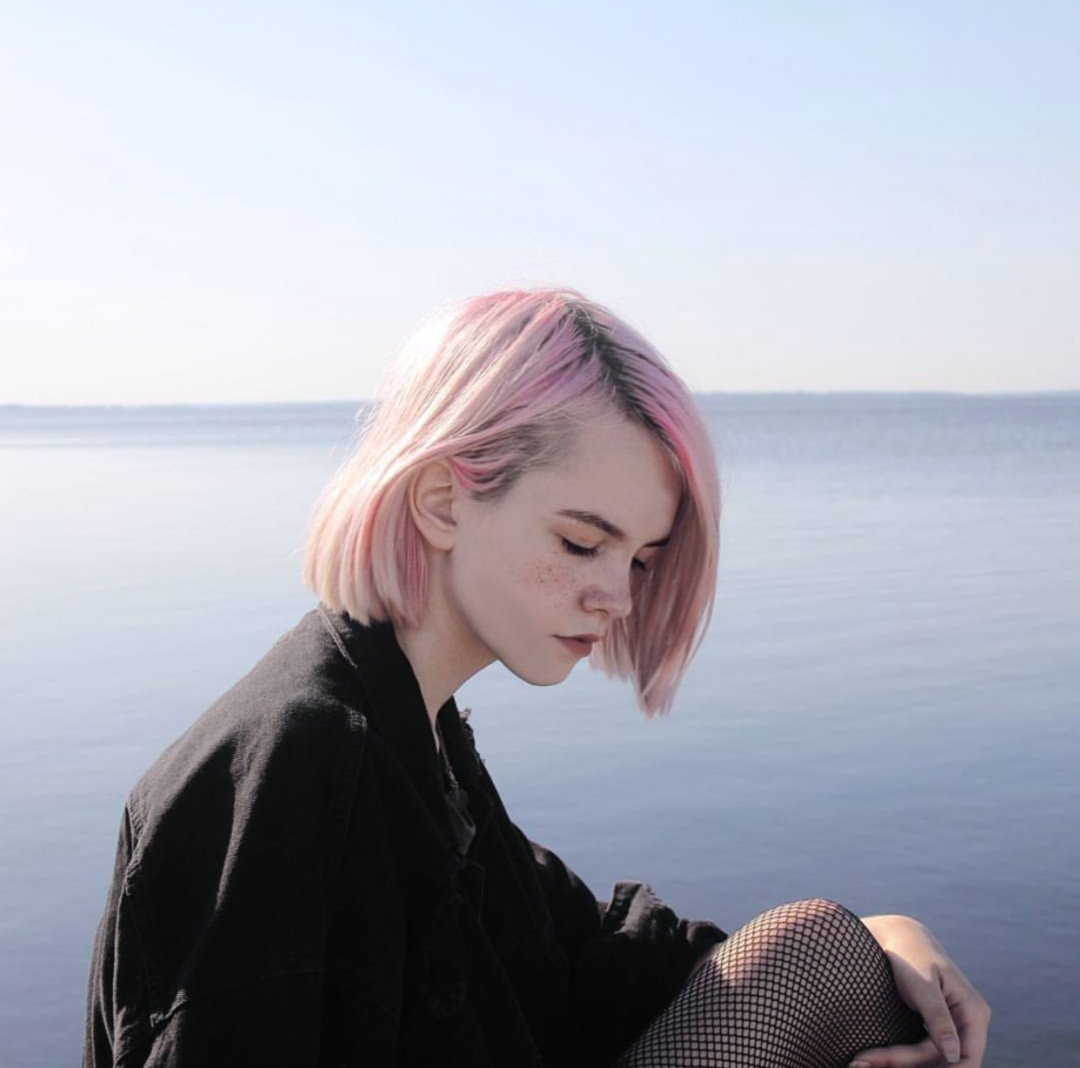 微信气质阳光简洁时尚女头