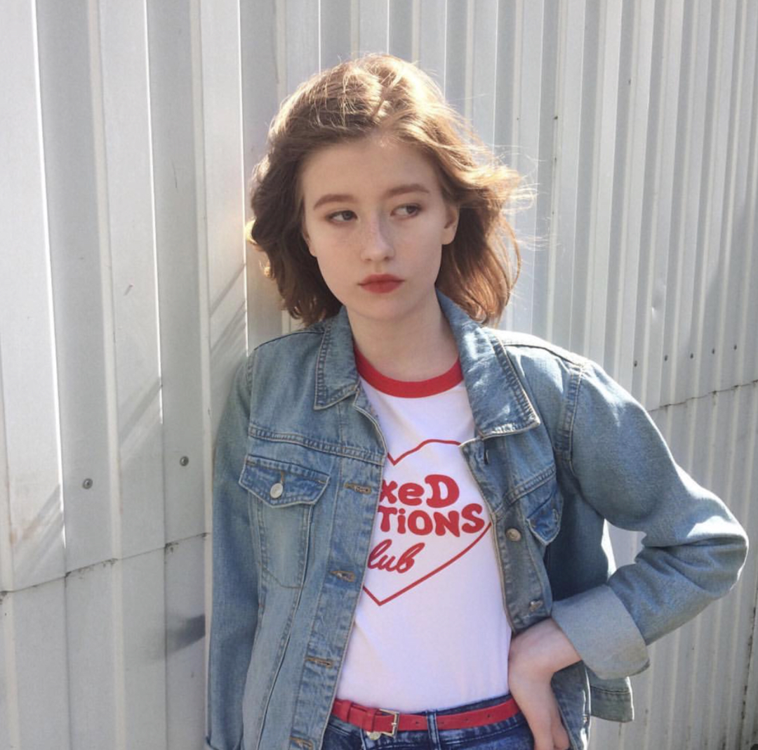 微信气质阳光简洁时尚女头