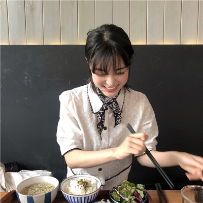 微信阳光时尚纯洁女头