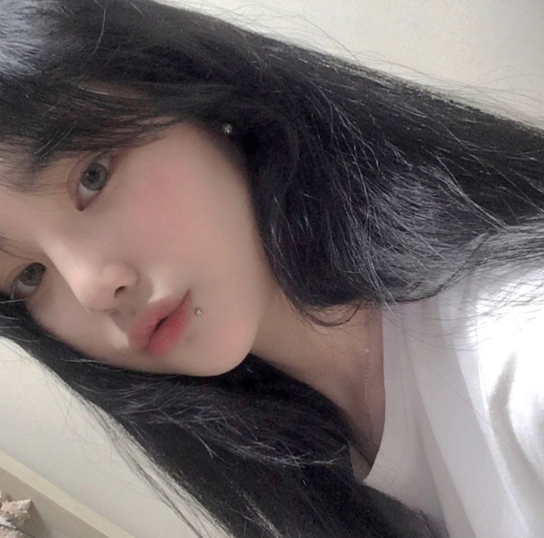 微信气质阳光简洁时尚女头