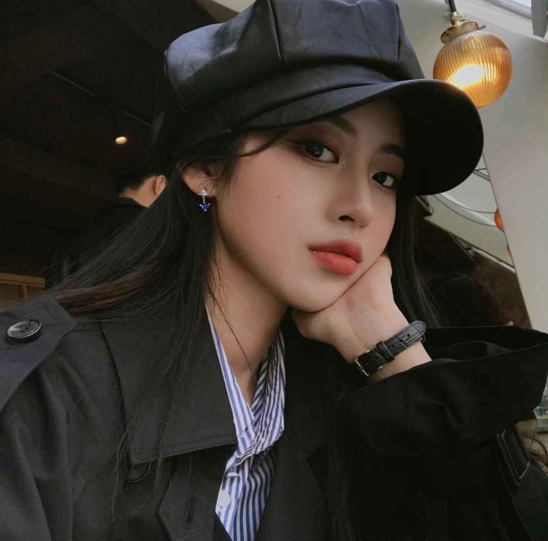 微信气质阳光简洁时尚女头