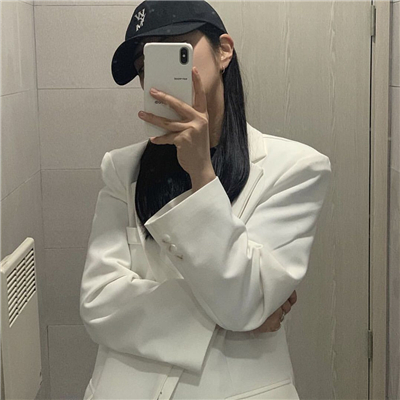 微信阳光粉嫩好看女生头像
