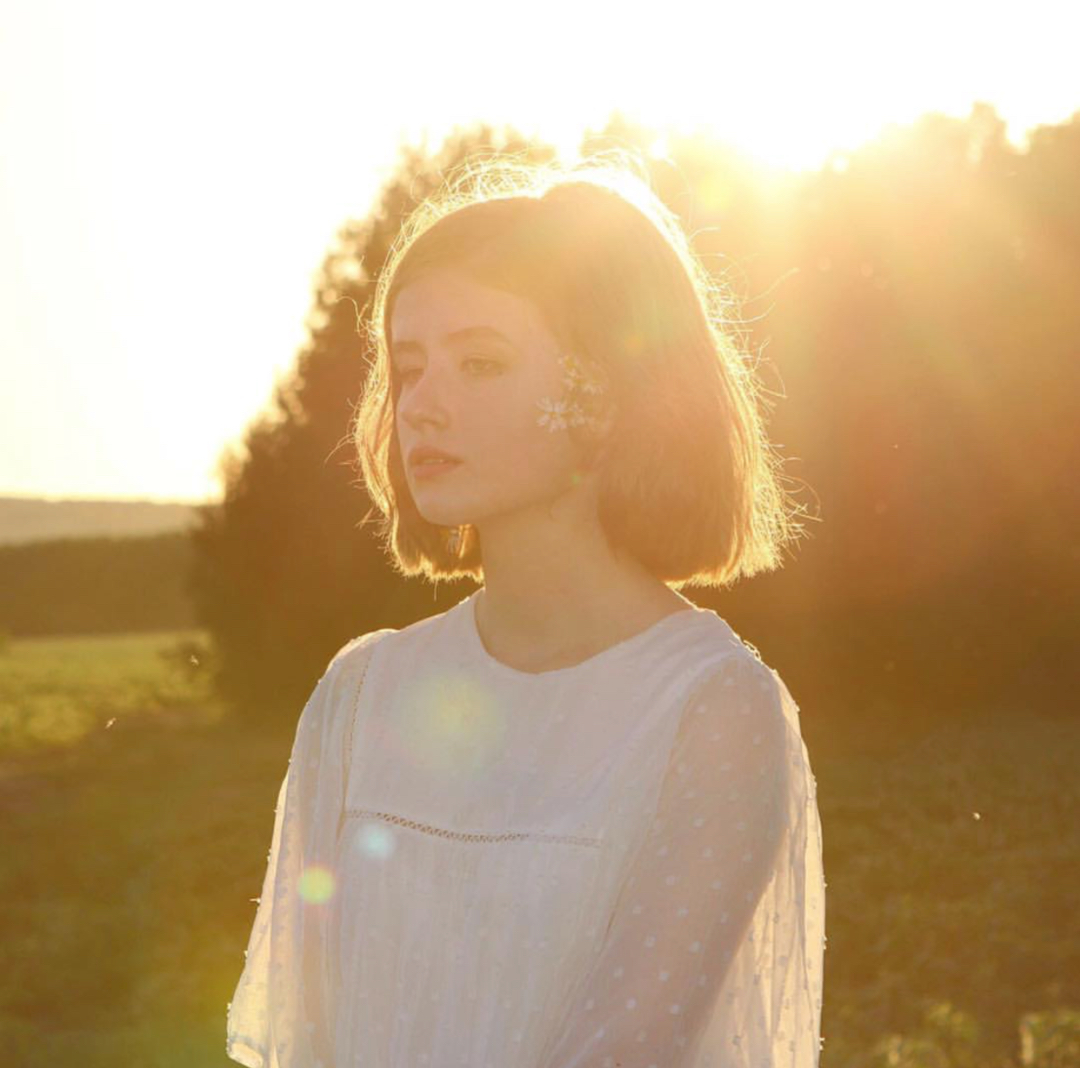 微信气质阳光简洁时尚女头