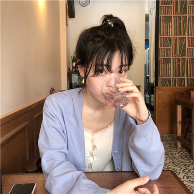 微信阳光时尚纯洁女头