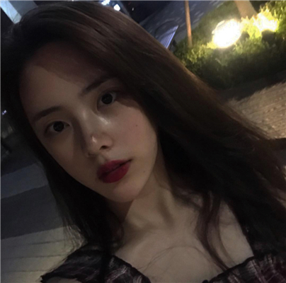 微信文艺时尚好看女生头像