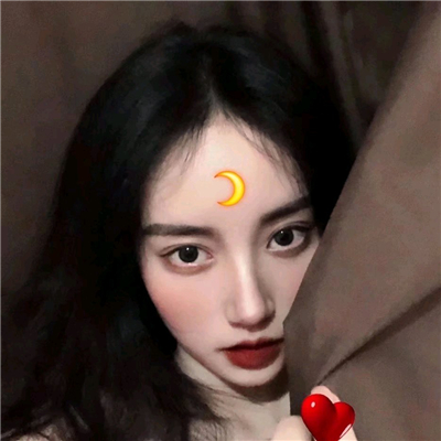 微信好看阳光文艺性感女生头像