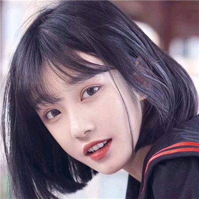 微信好看阳光文艺性感女生头像