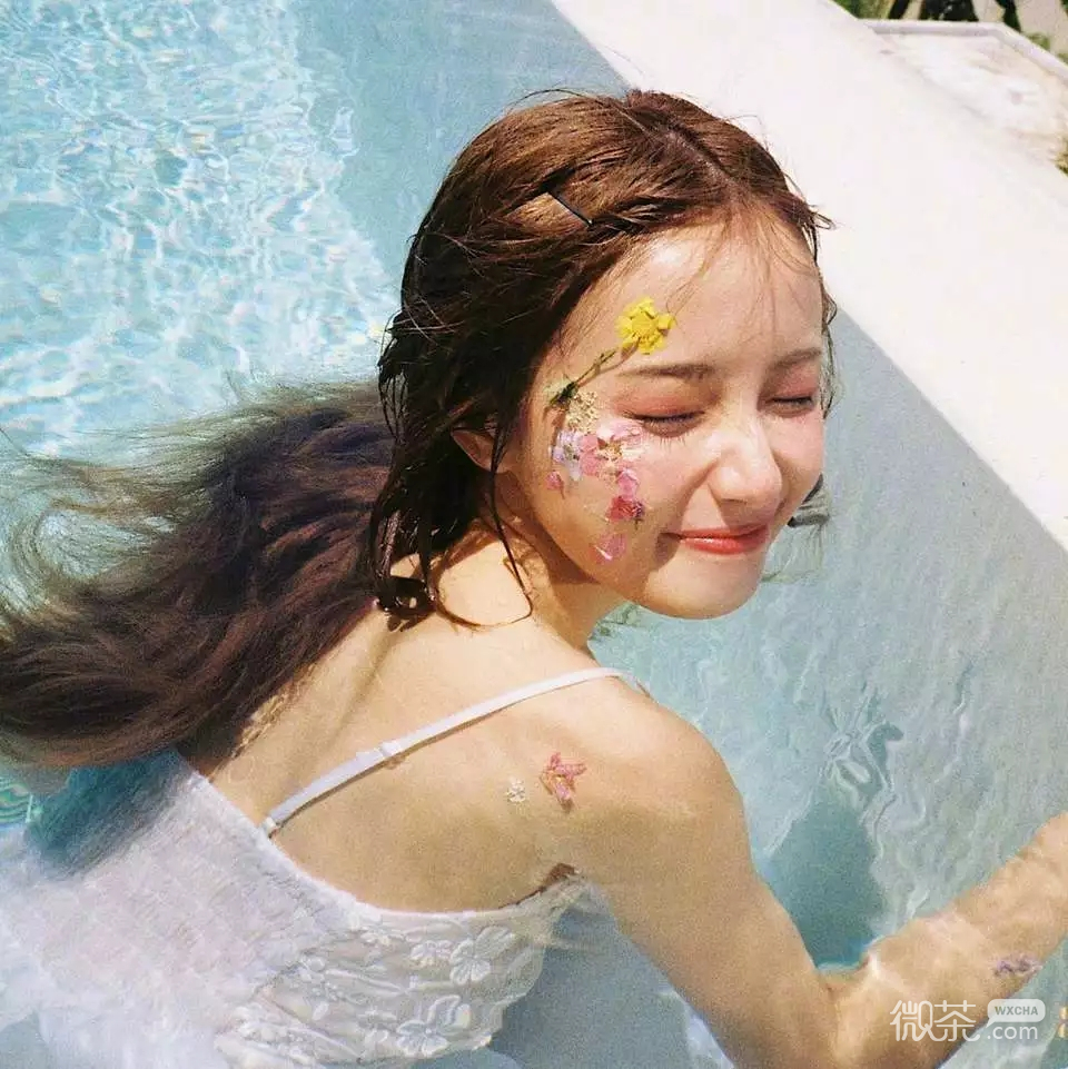 微信唯美气质粉嫩阳光女头