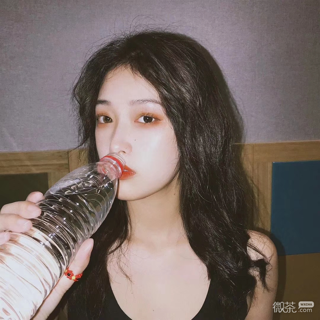 微信唯美气质粉嫩阳光女头