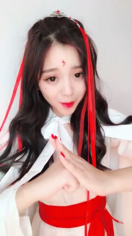 抖音女神彭十六系列微信聊天背景图片下载