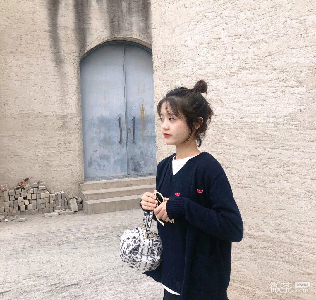 微信清新简洁文艺气质女头