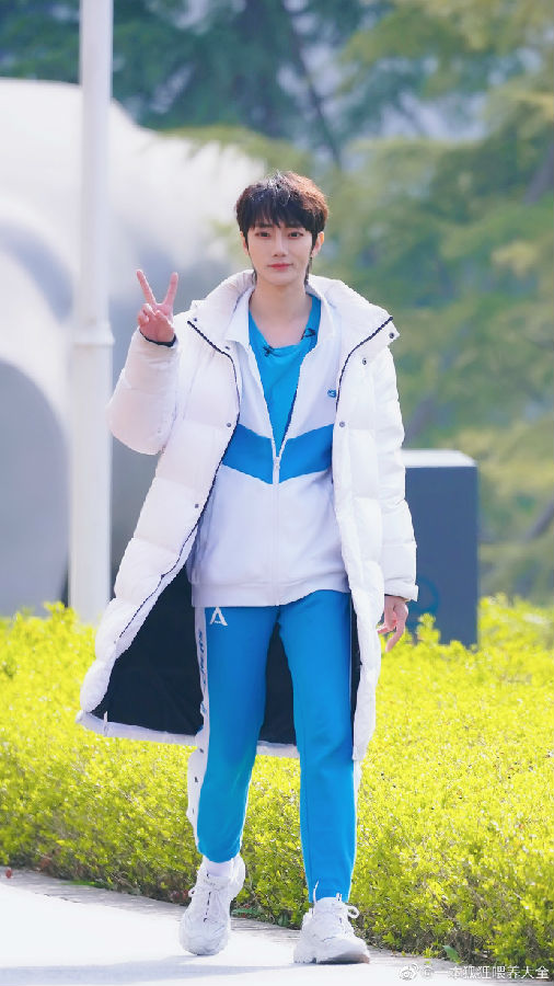 创造营2019刘也系列微信聊天背景图片下载