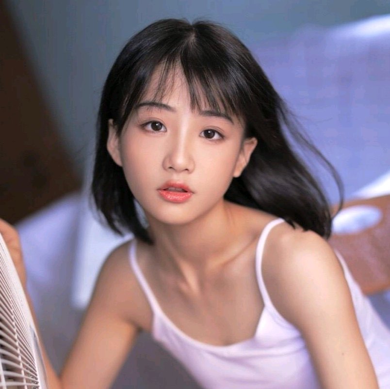 微信粉嫩清纯好看可爱女头