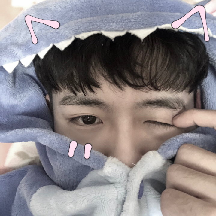 微信冷酷气质迷人男头