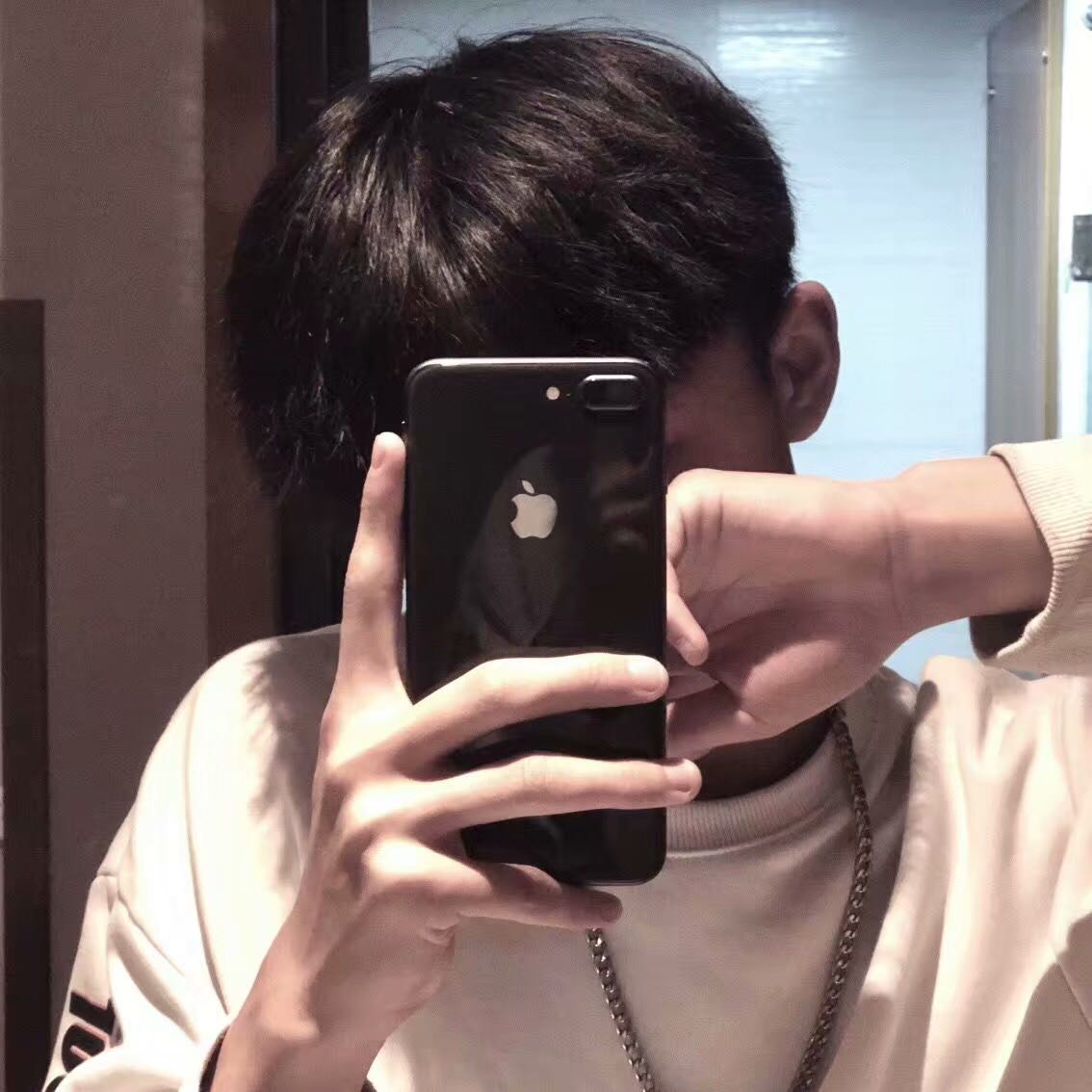 微信冷酷气质迷人男头