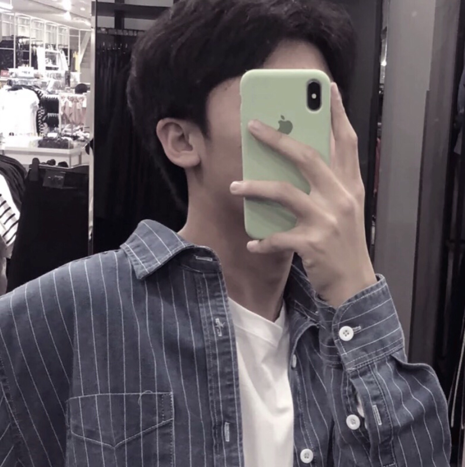 微信冷酷气质迷人男头