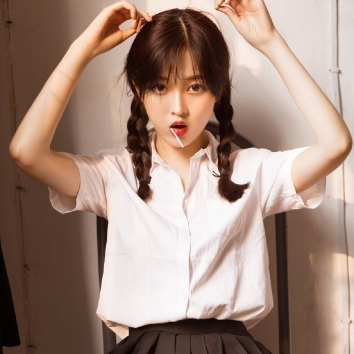 微信清新森系阳光女头