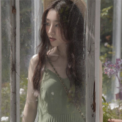 微信粉嫩可爱气质女头