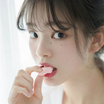 微信粉嫩可爱气质女头