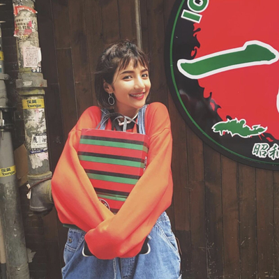 微信粉嫩可爱气质女头