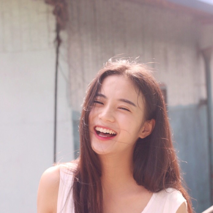 微信清新森系阳光女头