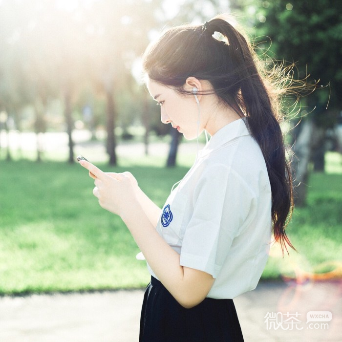 微信小清新阳光迷人女头