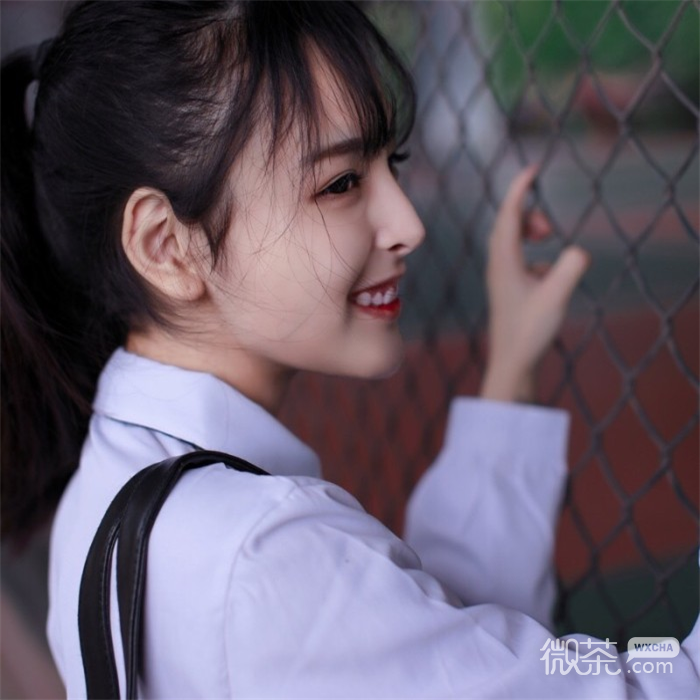 微信清新森系阳光女头