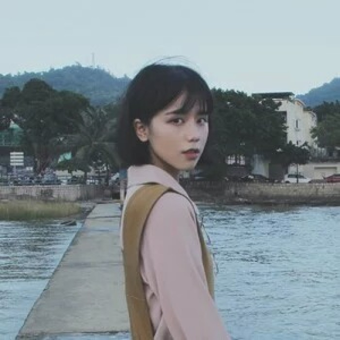 微信清新森系阳光女头