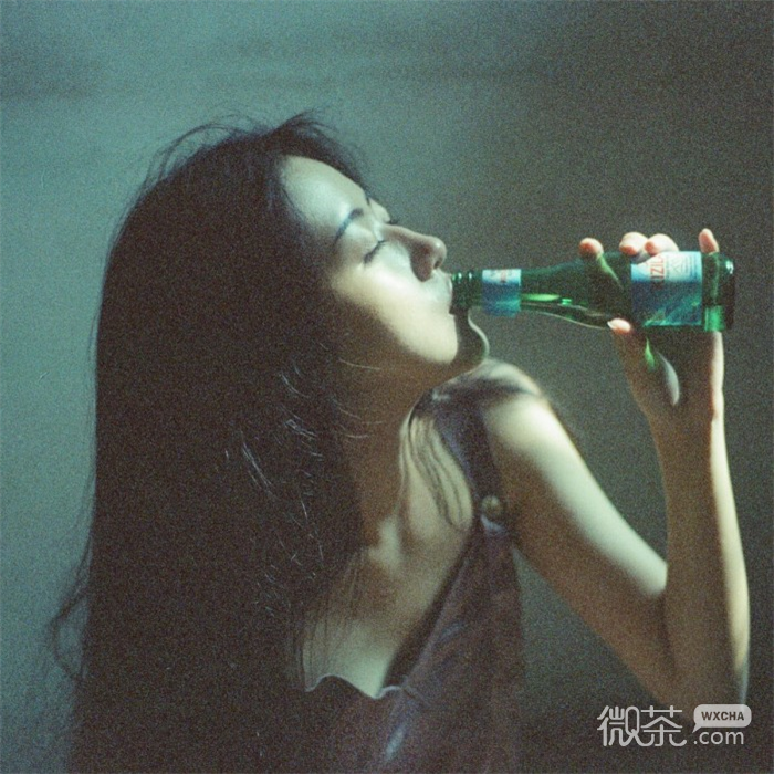 微信清新森系阳光女头