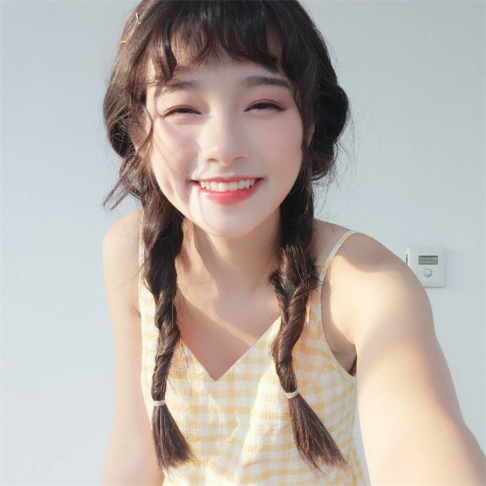 微信清新森系阳光女头