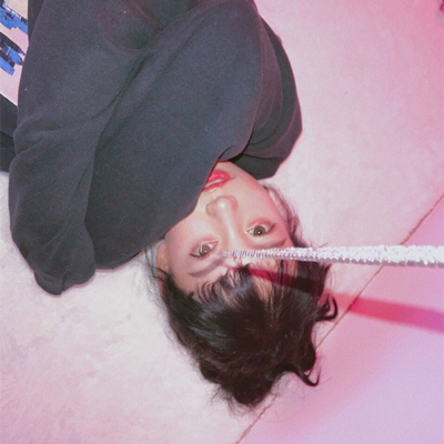 微信粉嫩可爱气质女头