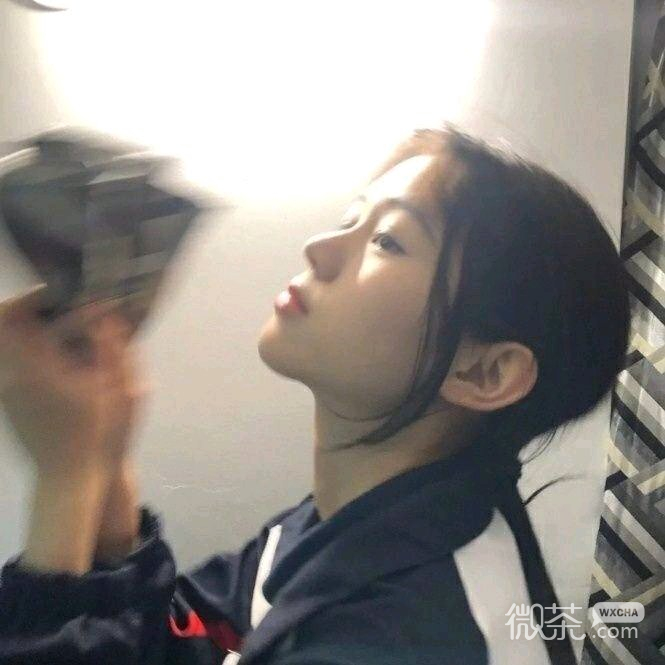 微信小清新时尚文艺迷人女头