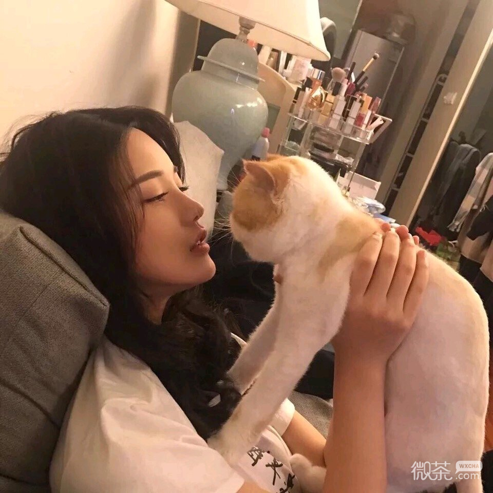 微信清新纯洁气质女头