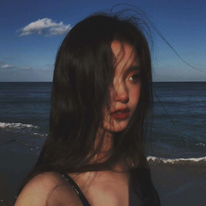 成熟伤感抑郁风格的微信个性女生头像合集下载