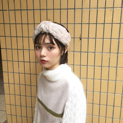 微信可爱清纯阳光女头