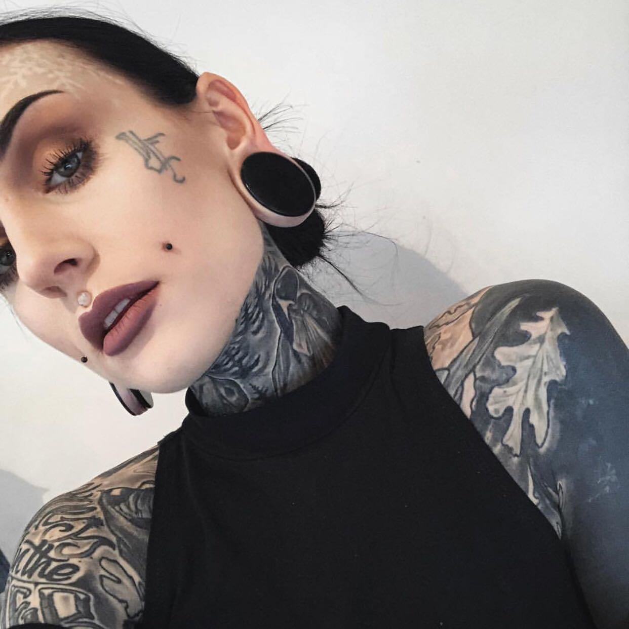 微信清新非主流冷酷女头