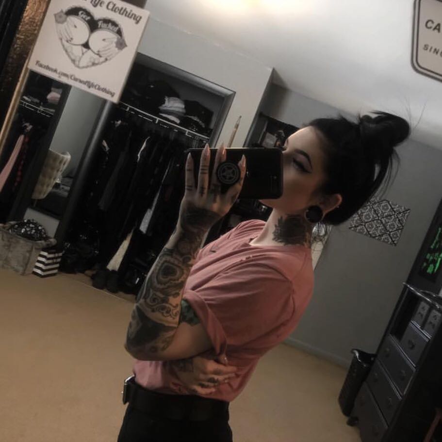 微信清新非主流冷酷女头