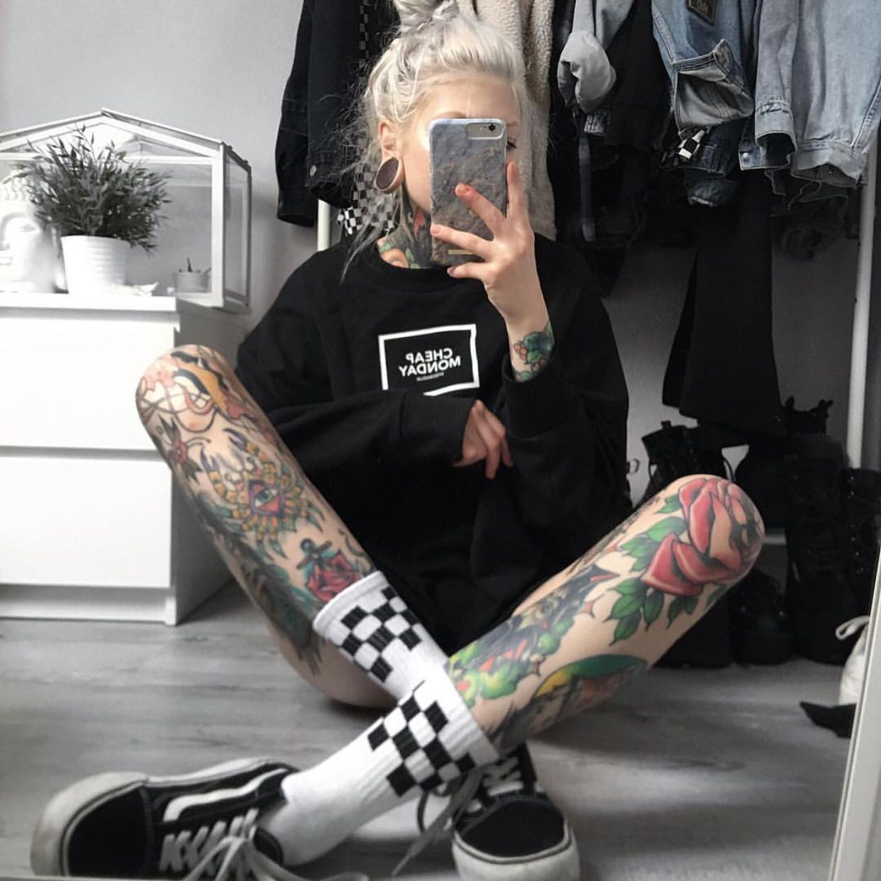 微信清新非主流冷酷女头